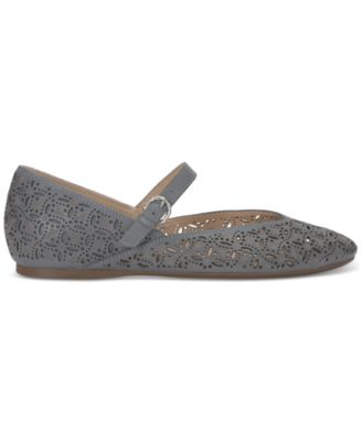Women's Cyrena Eyelet Mary Jane Ballet Flats