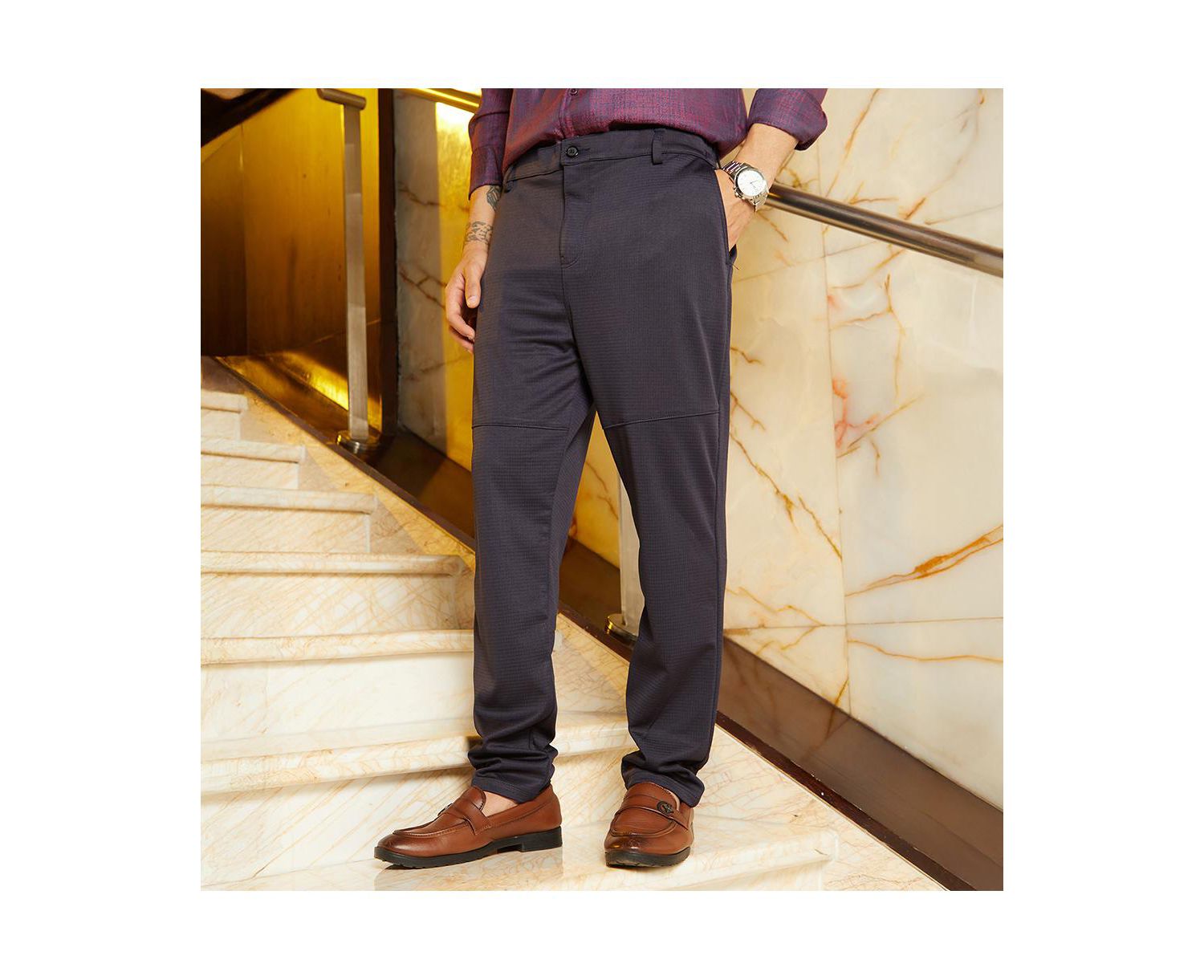 Men's Midnight Black Panel-Waffle Chino Trousers