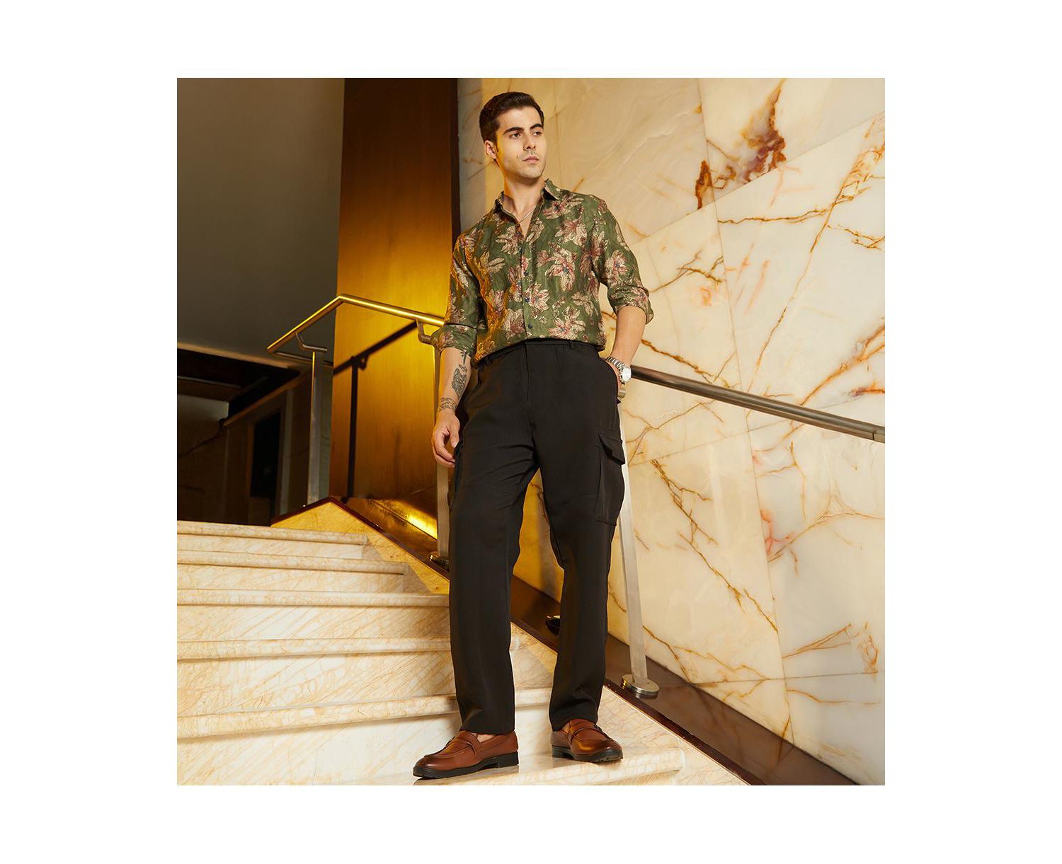 Men's Midnight Black Straight-Fit Cargo Trousers