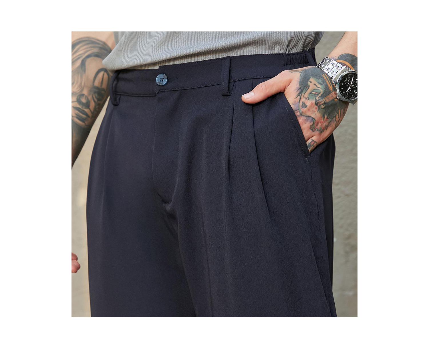 Men's Midnight Black Straight-Cuffed Pleated Trousers
