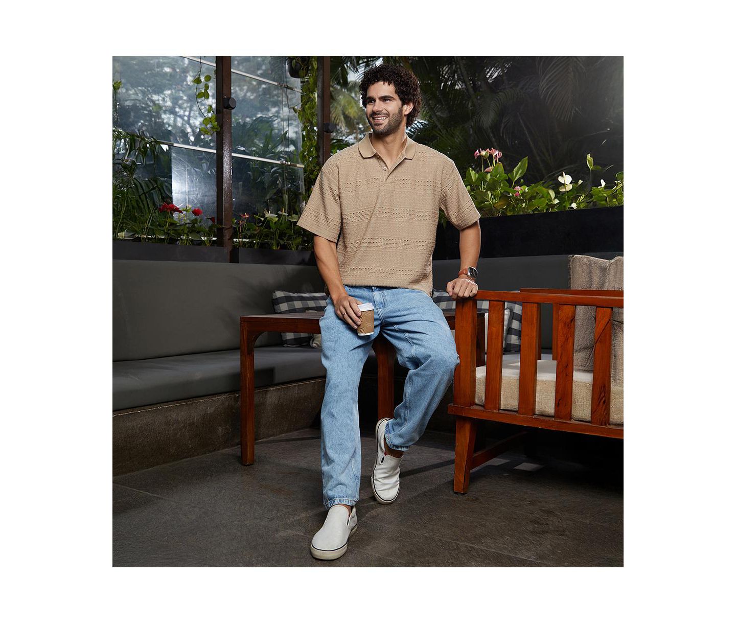 Мужская футболка Cahoot Campus Sutra Buff Beige Bohomian Oversized Polo, цвет: Бежевый / Хаки — фото 3