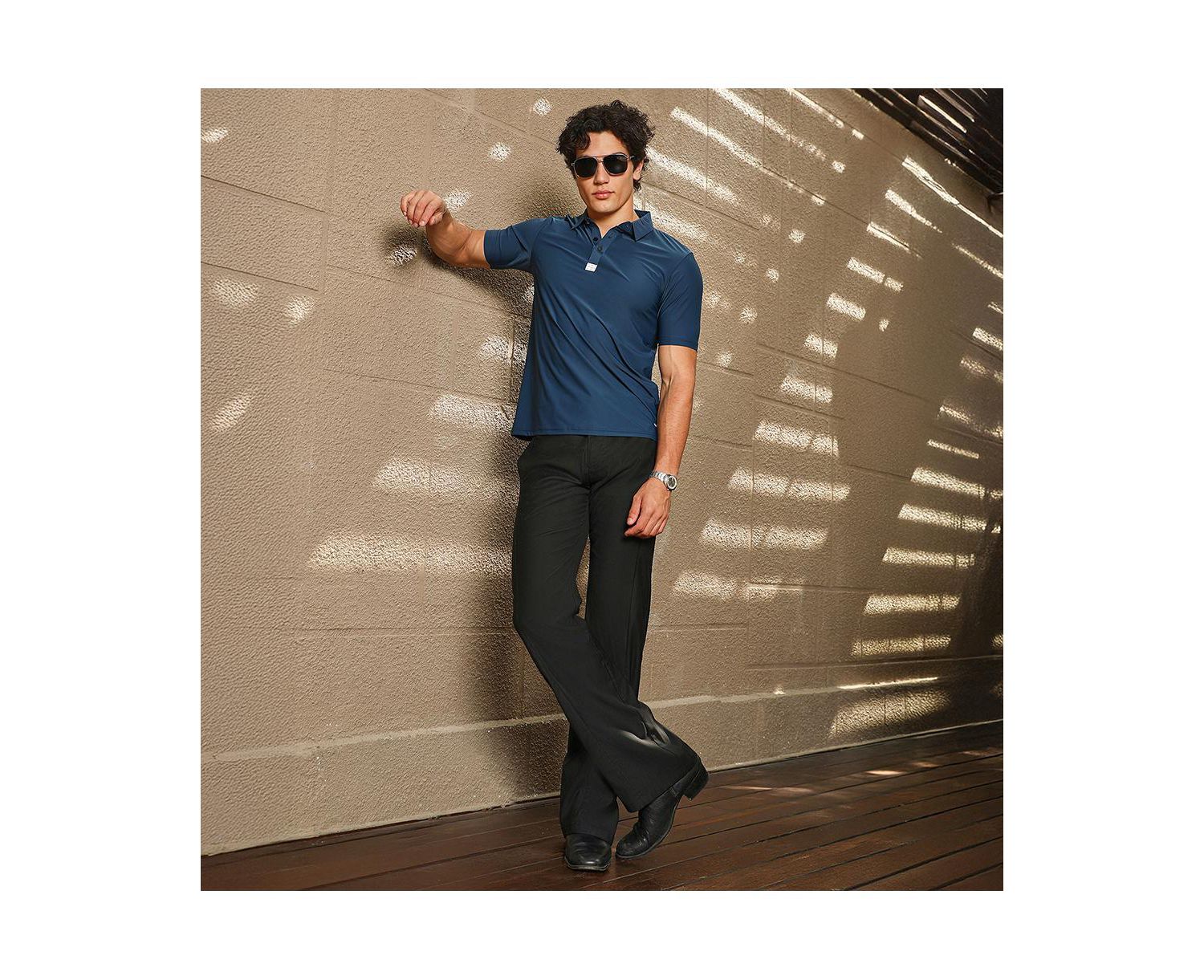 Men's Navy Blue Seamless Solid Polo T-Shirt