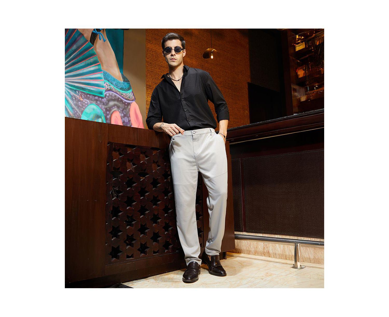 Men's Cloud Grey Panel-Waffle Chino Trousers
