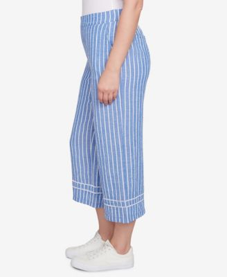 Petite Yarn Dye Stripe Relaxed Soft Capri Pants