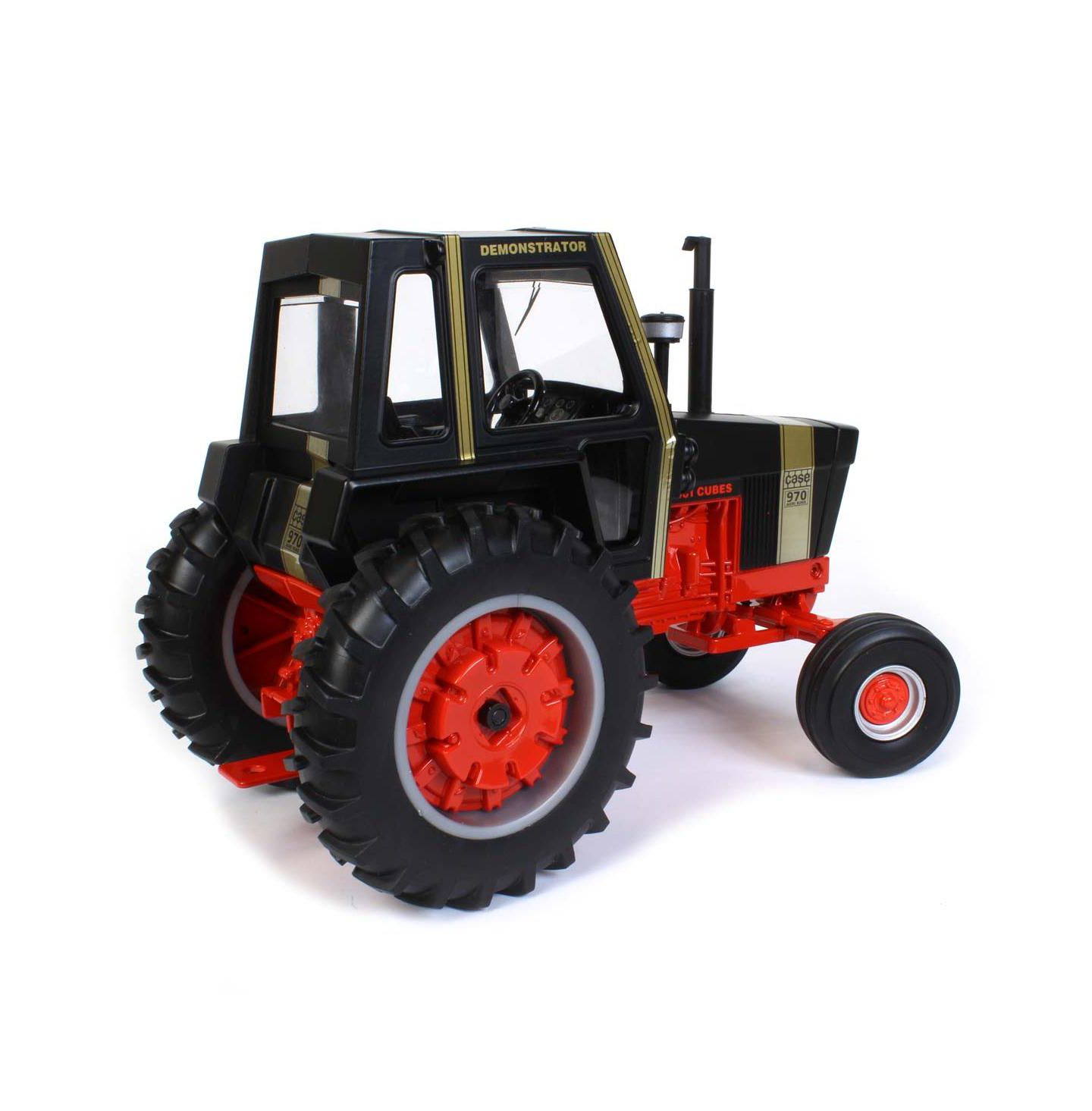 Детская игрушка ERTL 1/16 Scale Prestige Series Die-Cast Case 970 Black Knight Collectible Toy Tractor — фото 3