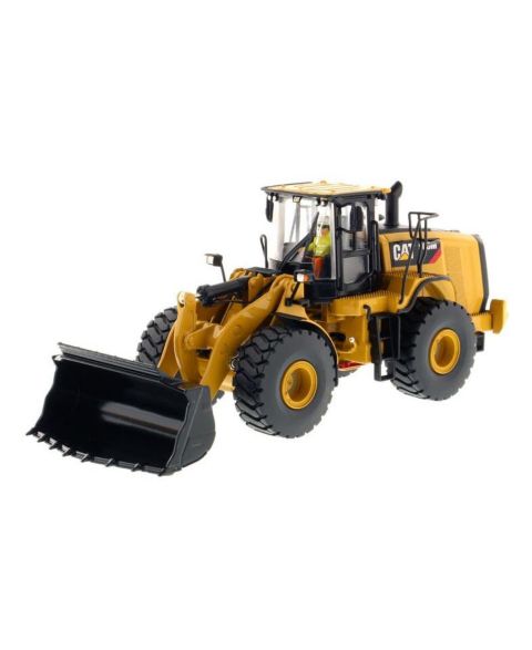 Детская игрушка Diecast Masters 1/50 Caterpillar 9662M Wheel Loader