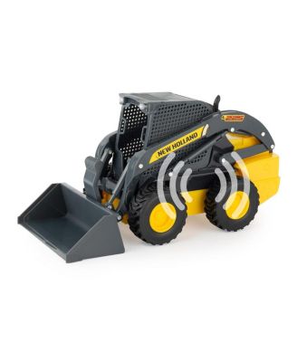 1/16 Big Farm Yellow New Holland L225 Skid Steer Set with Accessories