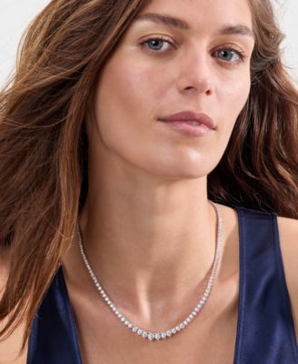 Diamond Graduated Tennis Necklace (5 ct. t.w.) in 14K White Gold or 14k Yellow Gold