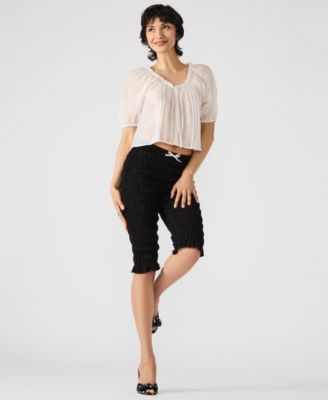 Women's Pull-On Smocked Capri Pants
