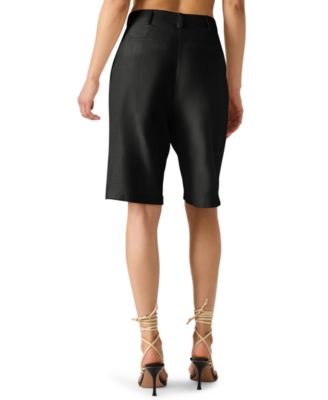 Women's Pleated Bermuda Shorts