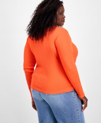 Trendy Plus Size V-Neck Henley Shirt