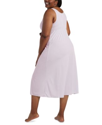 Plus Size Sleeveless Keyhole Nightgown