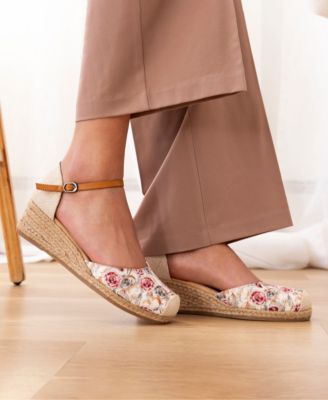 Women's Maintain Espadrille Wedge Sandals