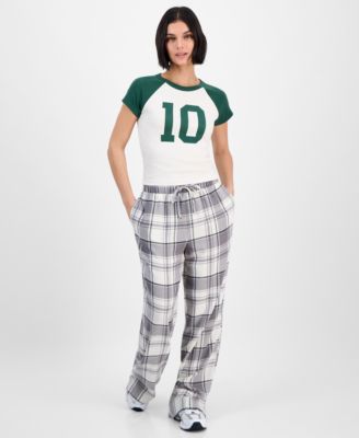 Juniors' Graphic Raglan T-Shirt