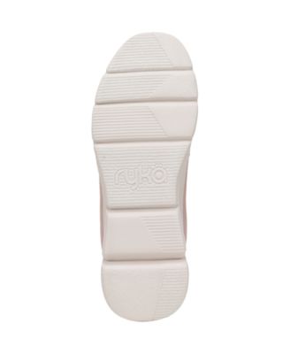 Women's Confident Lace Up Walking Sneakers