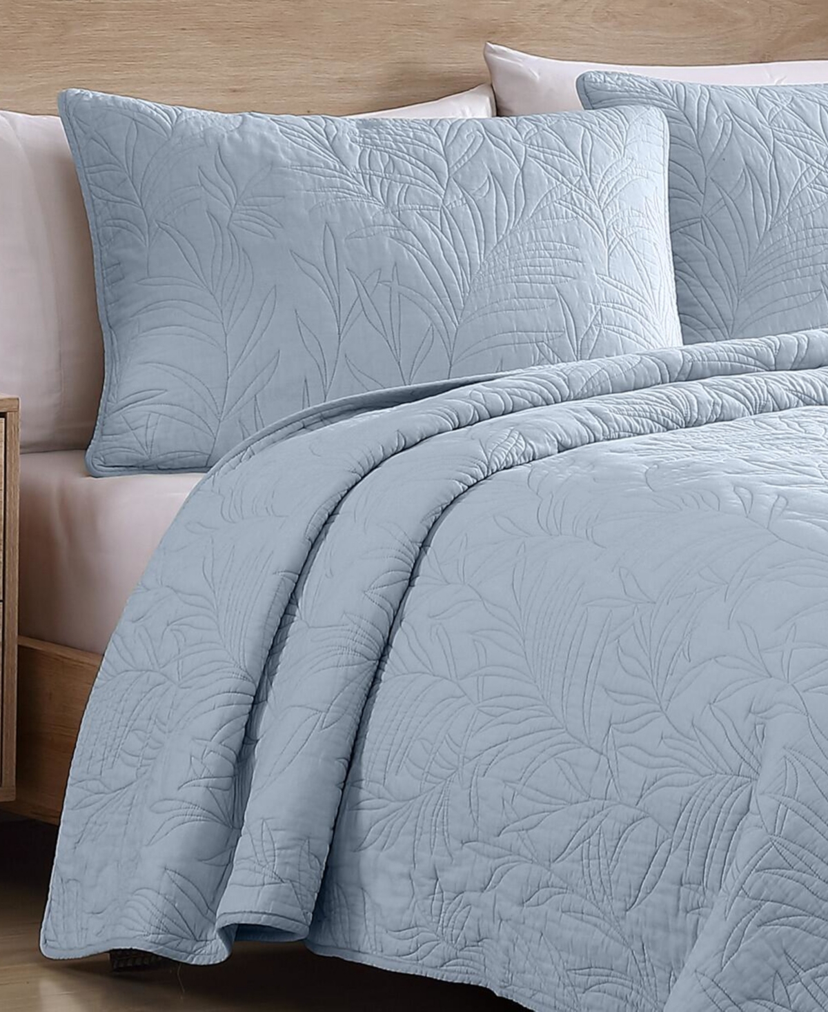 Tommy Bahama Home Solid Costa Sera Cotton Reversible Quilt