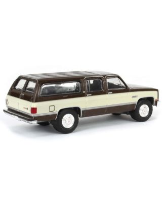 1/64 1986 GMC Suburban Bronze & Tan, Showroom Floor Series