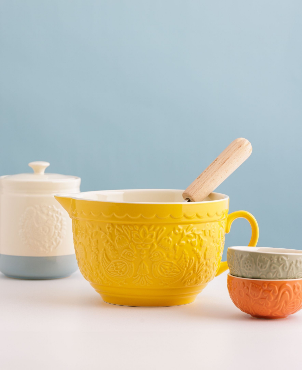 Mason Cash Home To Roost 2 Oz. Batter Bowl In Yellow