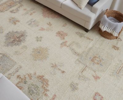 Grafton 69FLF 7'9"x9'9" Area Rug