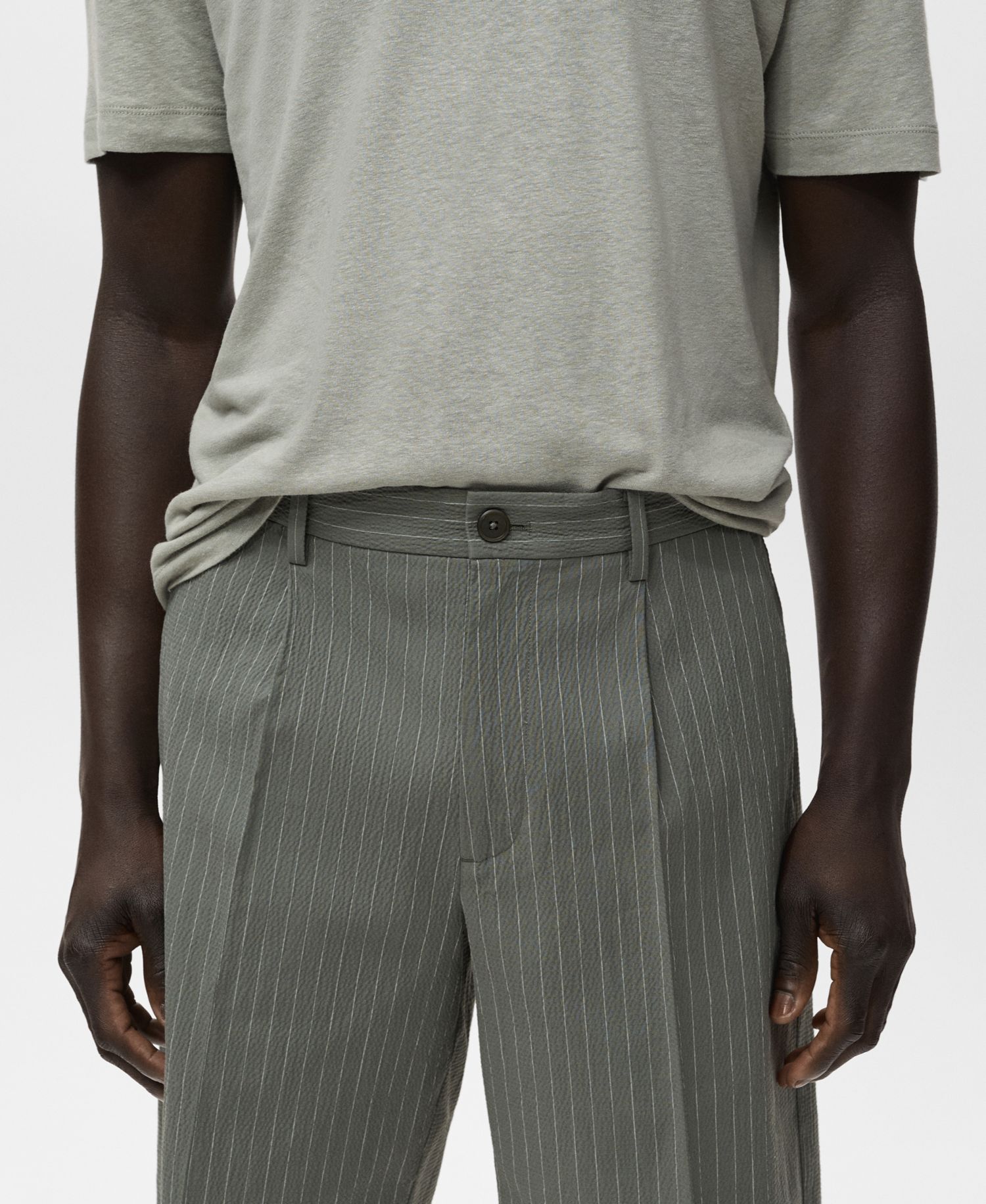 Men's Slim-Fit Chino Cotton Bermuda Shorts