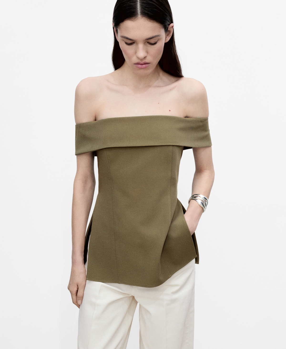 Women's Fitted Off-The-Shoulder Top - Khaki