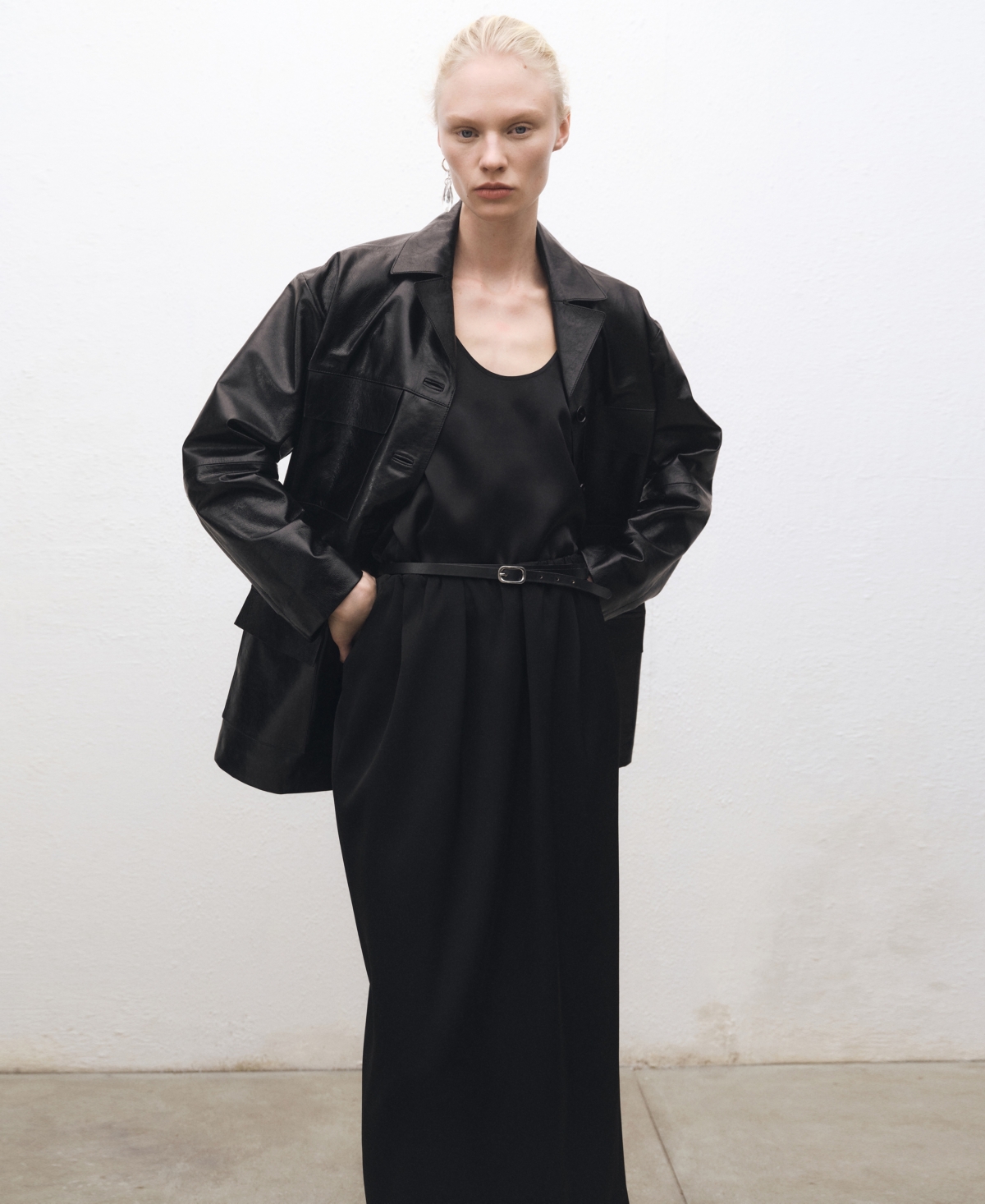 Mango Silk Tank In Black