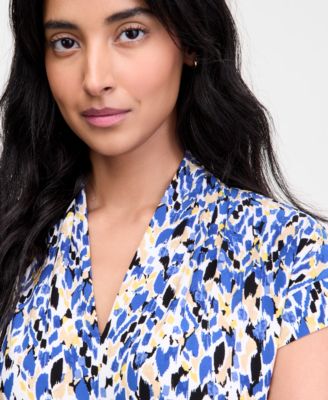 Women's Pleated V-Neck Cap-Sleeve Blouse, Regular & Petite