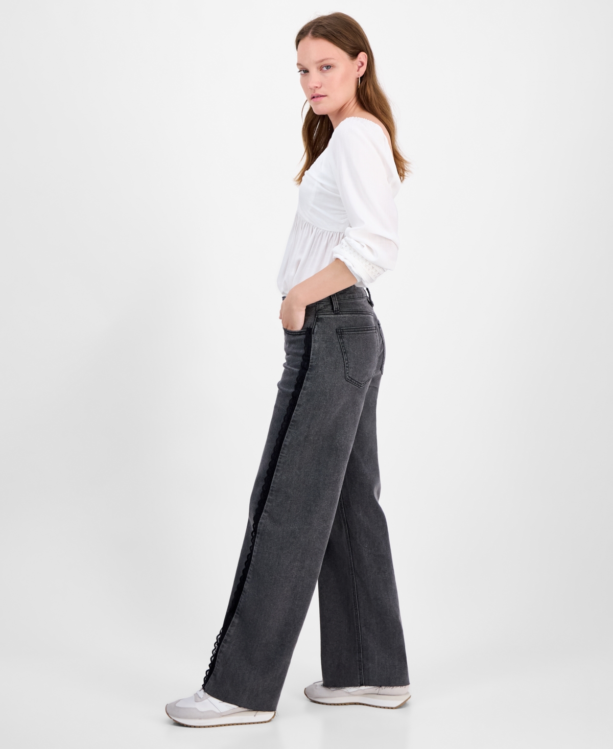Tinseltown Juniors' Mid-rise Lace-seamed Baggy Jeans In Black