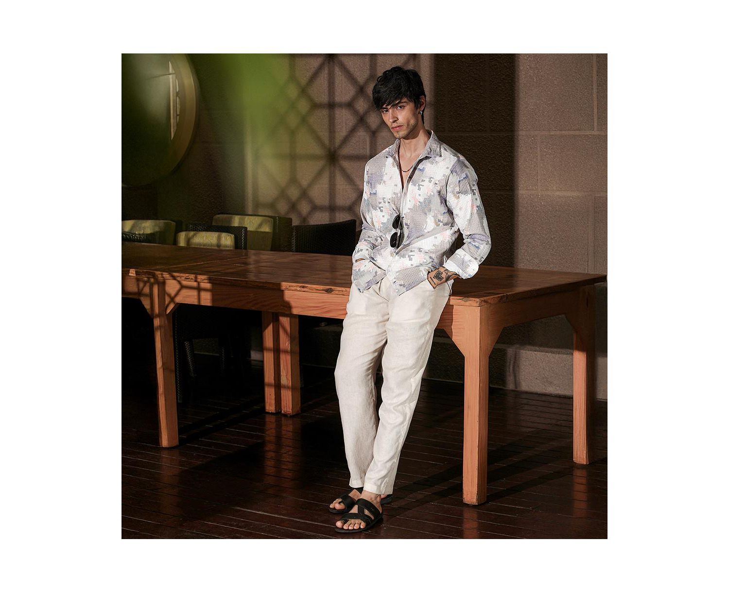 Men's Moon Grey & Chalk White Artistic-Blur Shirt