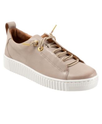 Women's Jool Sneaker