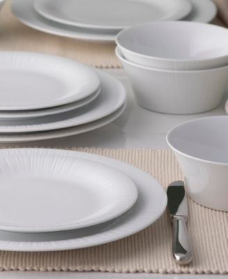 Conifere 12-Piece Dinnerware Set, Service For 4