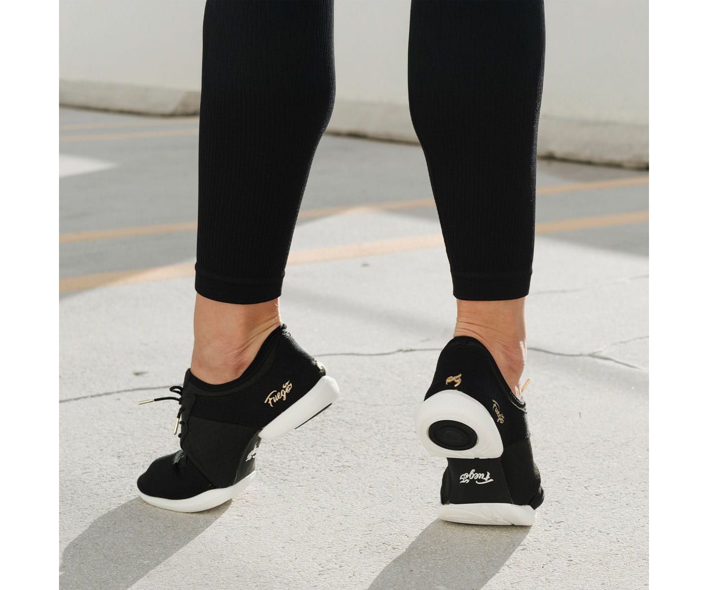 Женские кроссовки Fuego Black Split-sole, цвет: Чёрный — фото 2