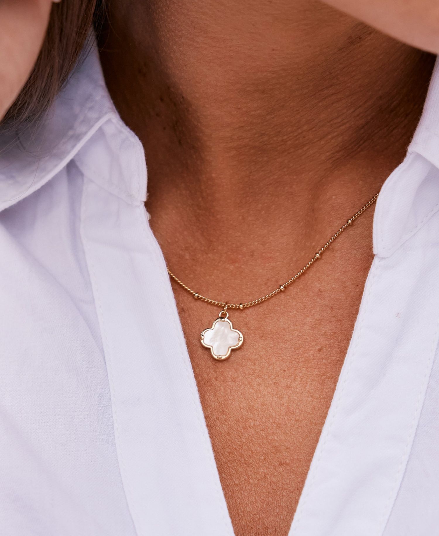 Gold Plated Chatham Clover Cultivated Pearl Short Pendant Necklace