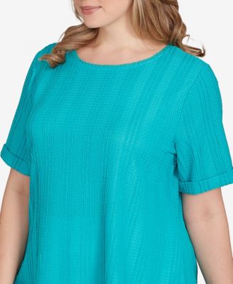 Plus Size Solid Crinkle Knit Top