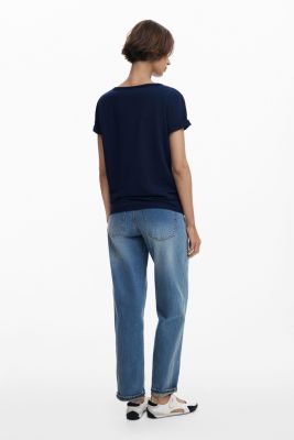 Women's Vase V-neck T-shirt