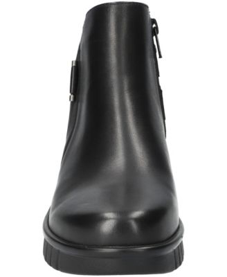 Women's Sueann Round Toe Ankle Booties