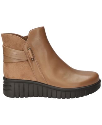 Women's Sueann Round Toe Ankle Booties