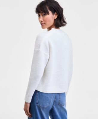 Women's Three-Button Shaker Cardigan