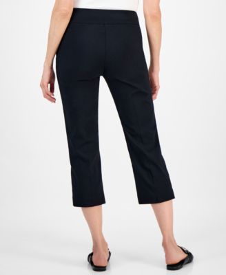 Women's Pull-On Capri Tummy-Control Pants