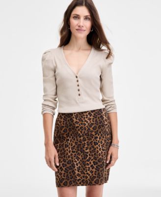 On 34th - Women's Puff-Shoulder Long-Sleeve Henley T-Shirt