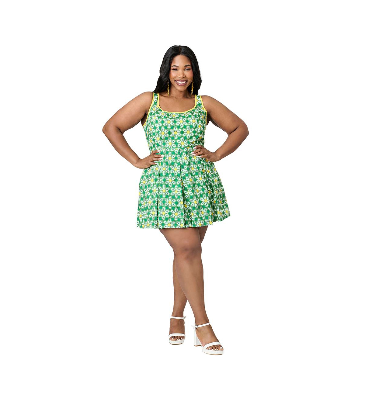 Plus Size Pleated Skirted Romper - Green  yellow daisy