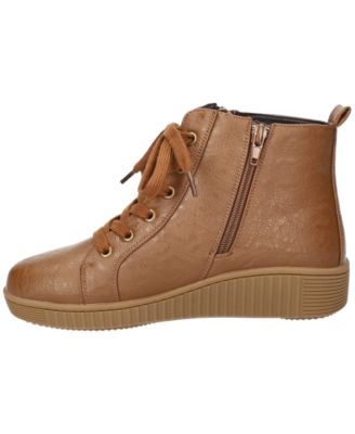 Women's Hollyann Slip Resistant Ankle Boots