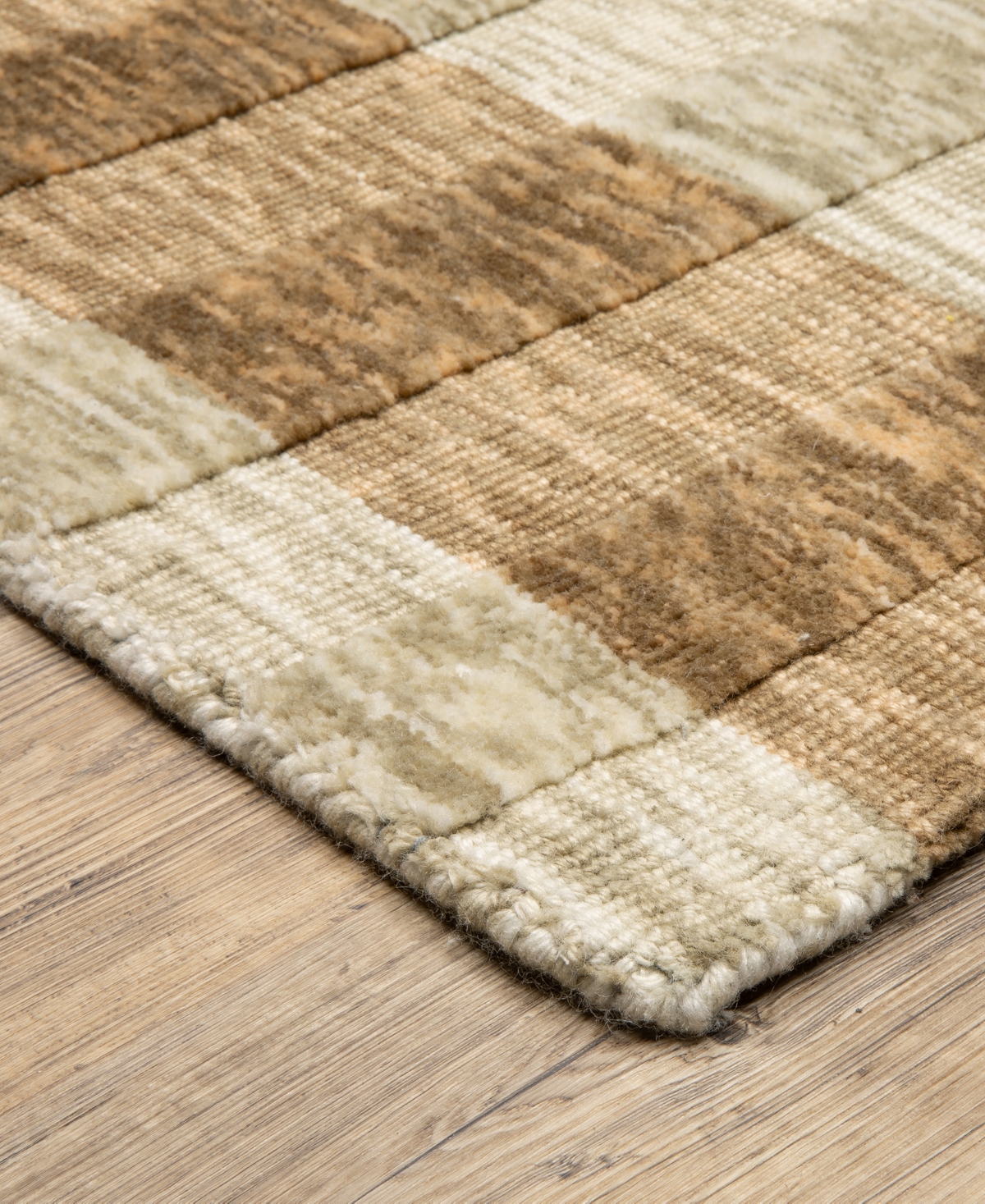 Oriental Weavers Thatcher Tha04 5'x8' Area Rug In Brown