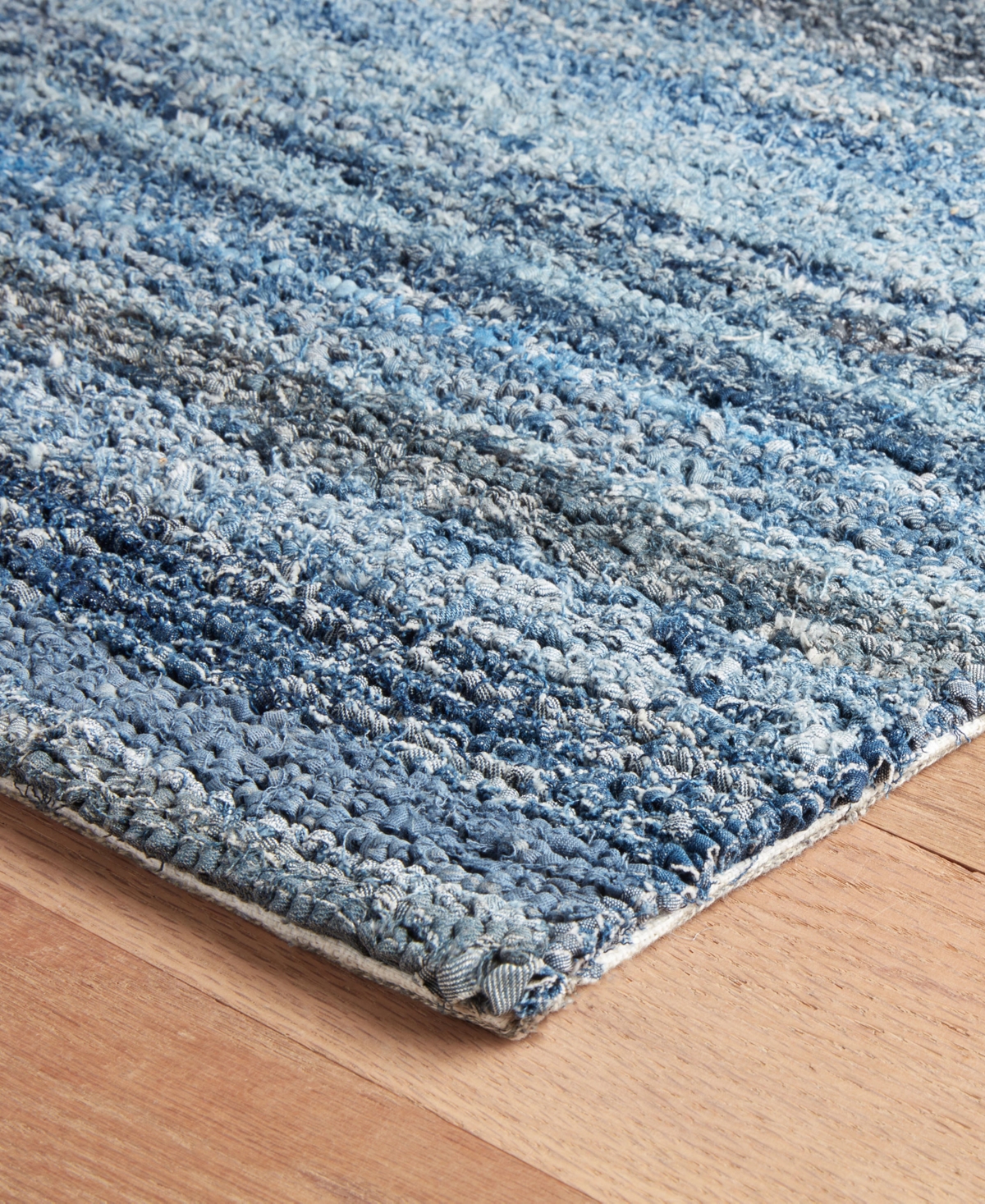 Dash And Albert Rugs By Annie Selke Denim Chindi Da2206 5'x8' Area Rug In Blue