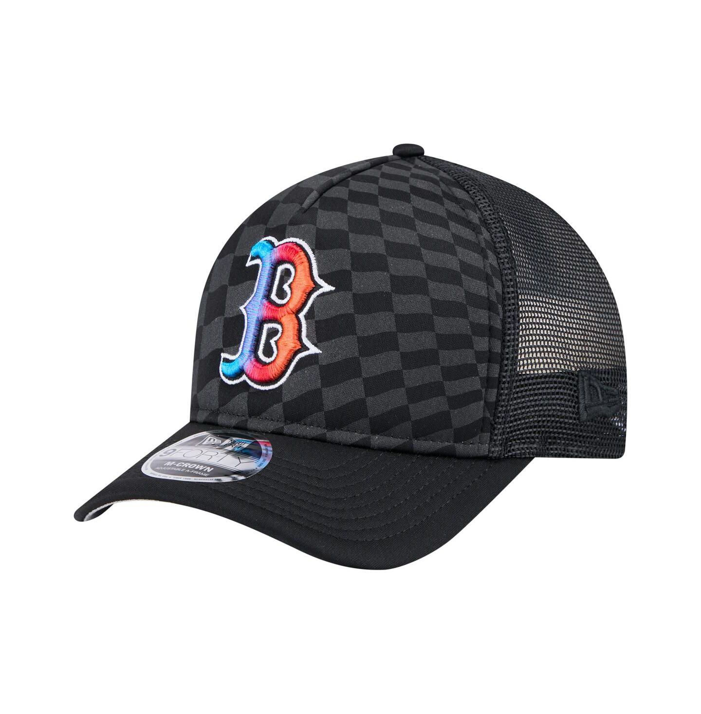 Мужская кепка New Era Black Boston Red Sox Gradient 9FORTY A-Frame M-Crown Trucker Adjustable Hat — фото 1