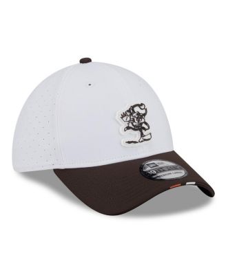 Men's White/Brown Cleveland Browns 2025 NFL Training Camp Throwback Logo 39THIRTY Flex Hat