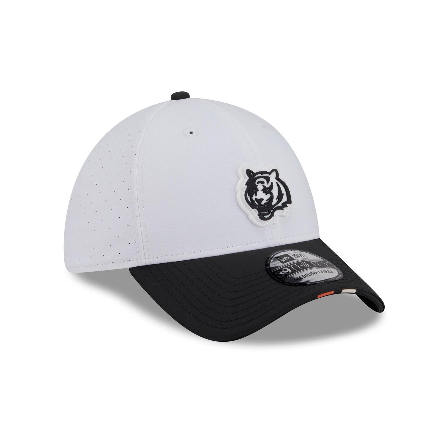 Men's White/Black Cincinnati Bengals 2025 NFL Training Camp 39THIRTY Flex Hat
