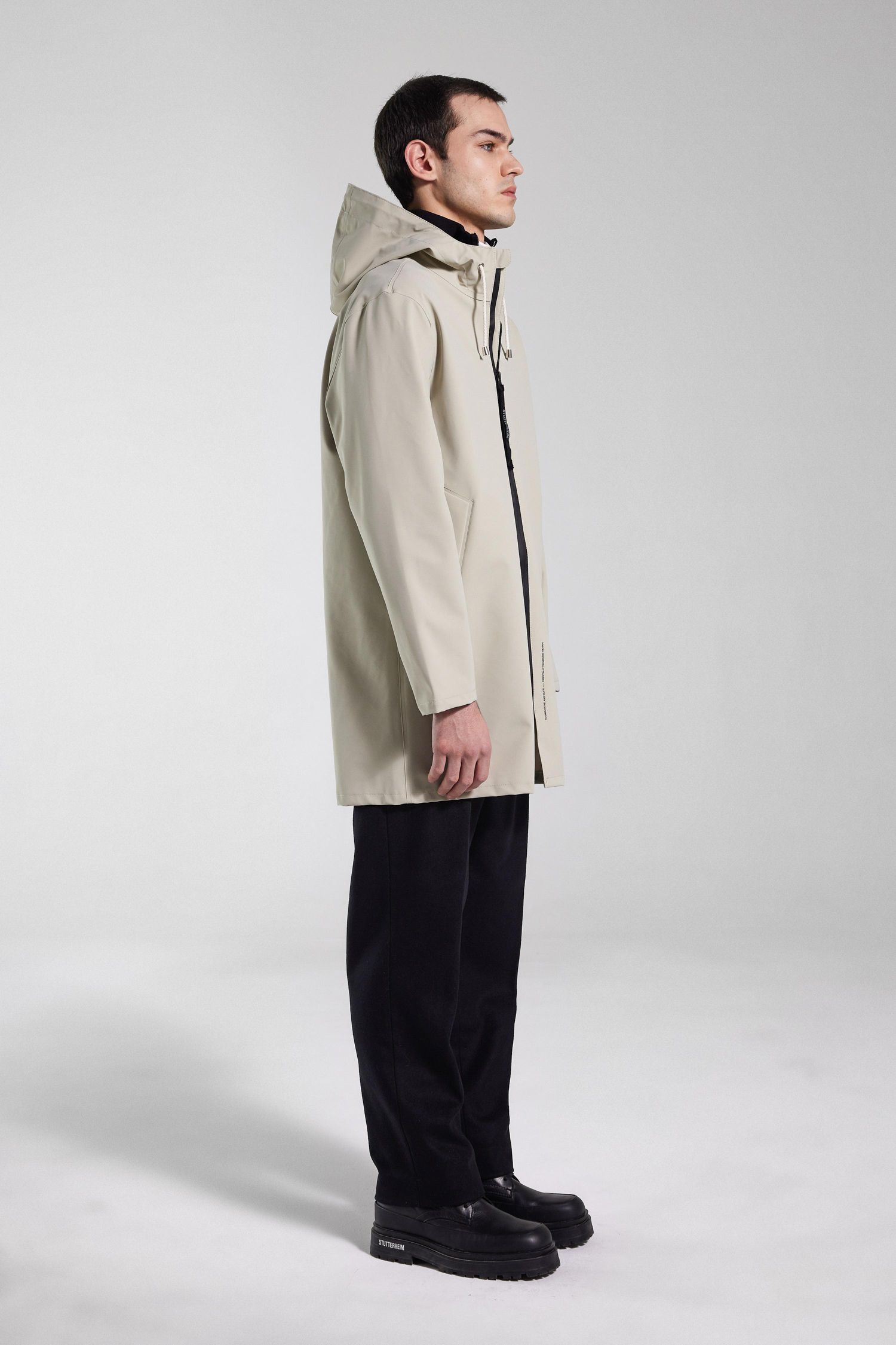 Men's Stockholm Lightweight Zip Matte Raincoat