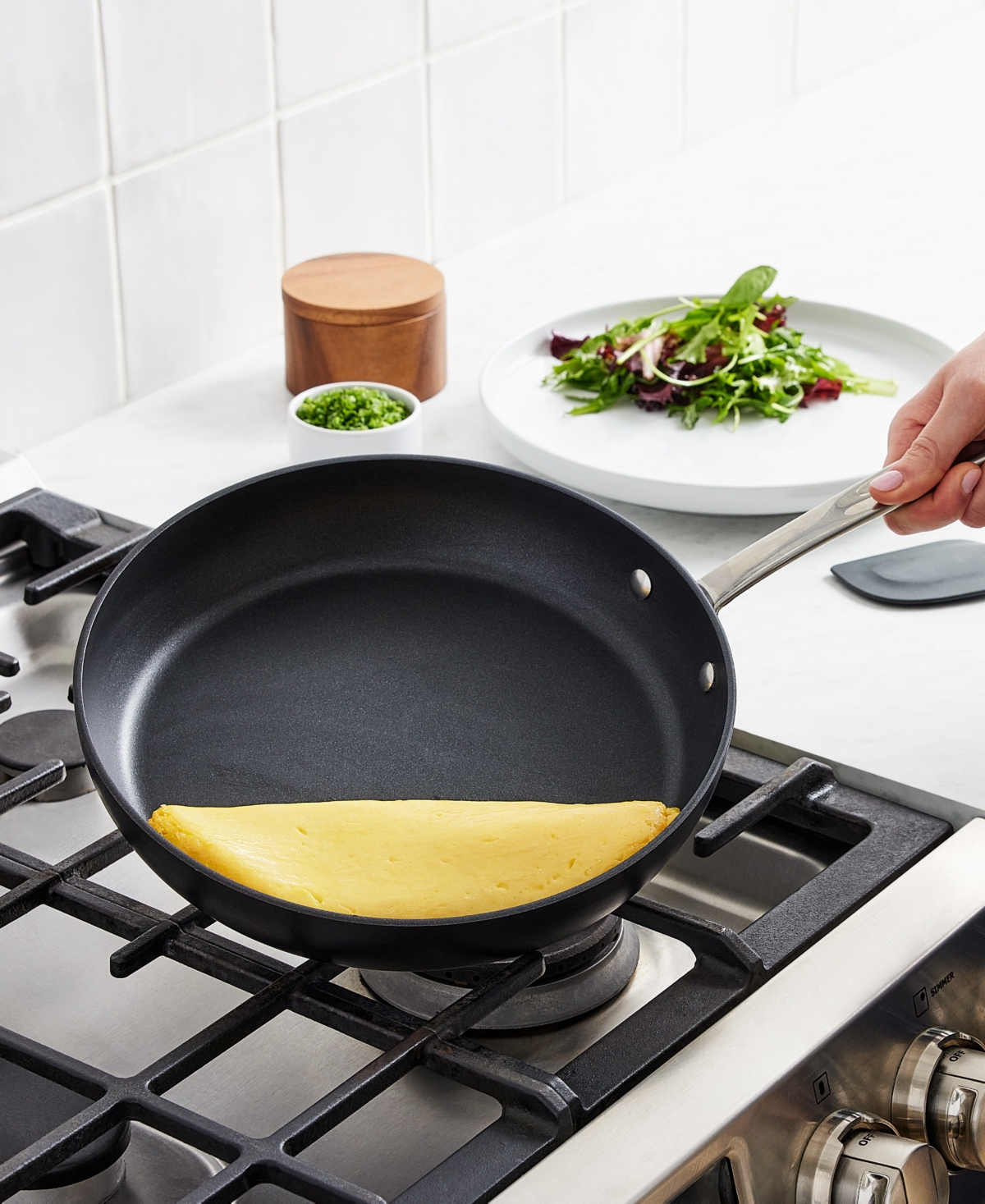 All-clad Ha1 Expert Cookware Nonstick 8" & 10" Frypan Set In Black