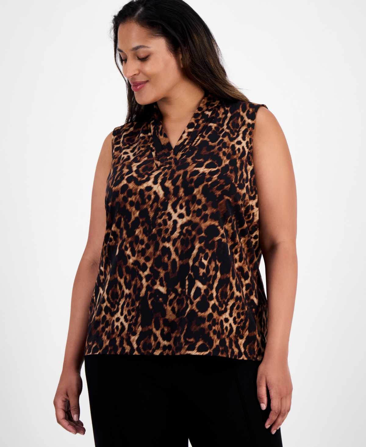 Anne Klein Plus Size Printed Pleated V-neck Sleeveless Blouse In Multi